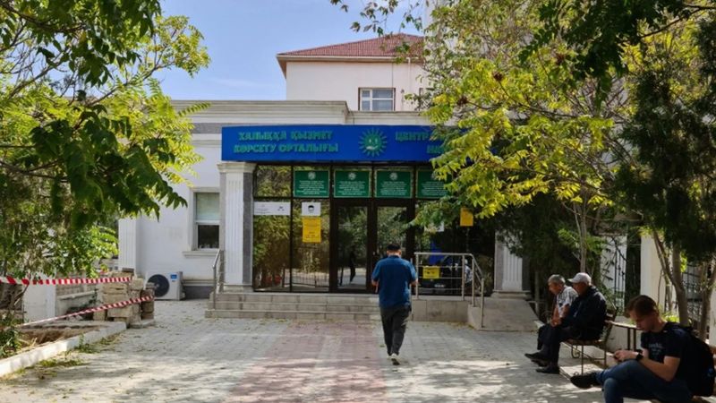 Предприниматели в Актау пожаловались на поборы при оформлении ИИН для иностранцев