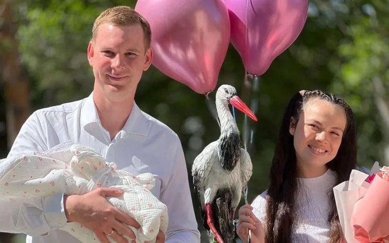 Врача из Костаная, пострадавшего при нападении пациента, выписали из больницы