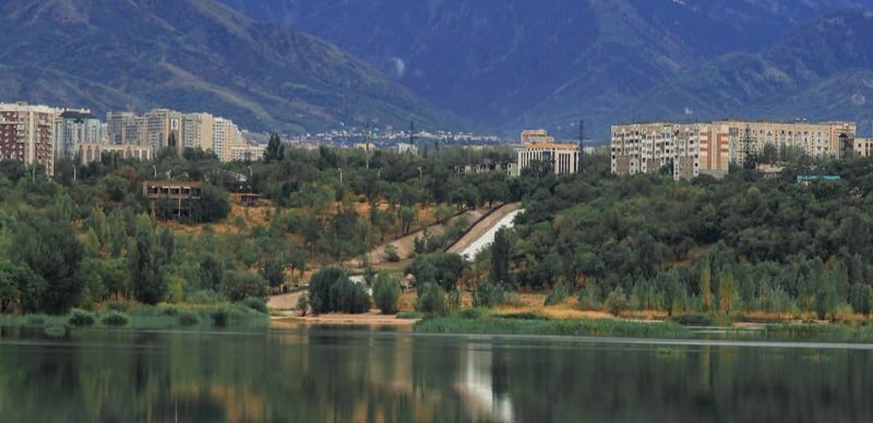 Алматинцам запретят купаться в крупных общественных водоёмах – новые правила презентовали в маслихате