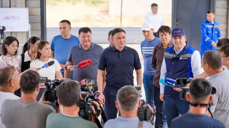Аким Шымкента на церемонии запуска газа
