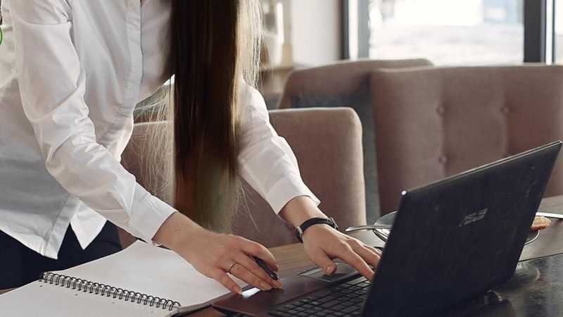 Минэкономики ужесточило правила приёма на работу сотрудников госпредприятий