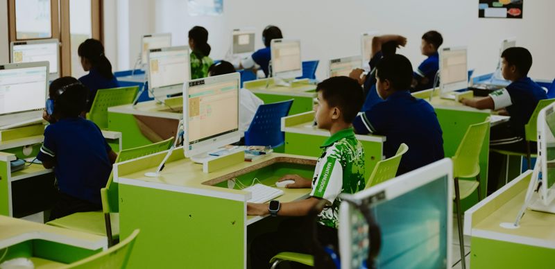 Дети десятков школ Северо-Казахстанской области посещали сайты о суицидах