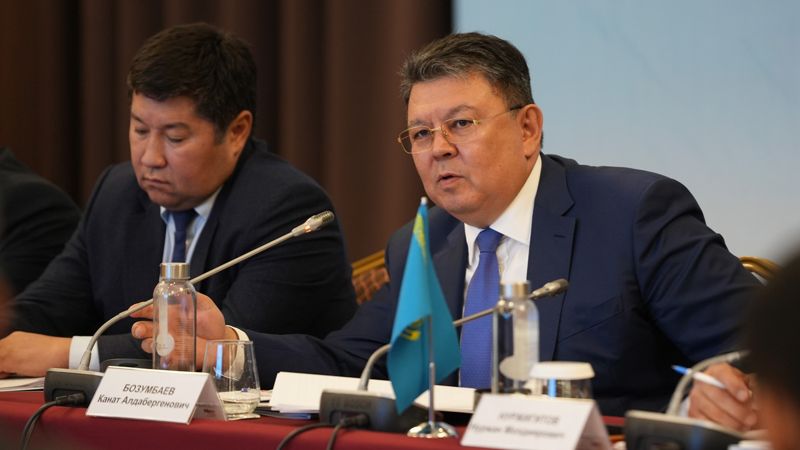 Об угрозе дефицита воды в Казахстане сообщил вице-премьер Бозумбаев партнёрам по ЦА 
