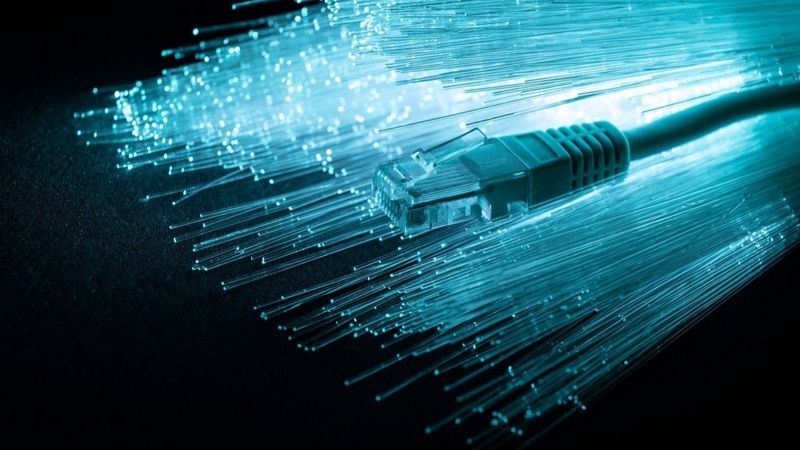 Jusan Mobile получил долю Нурали Алиева в Unit Telecom