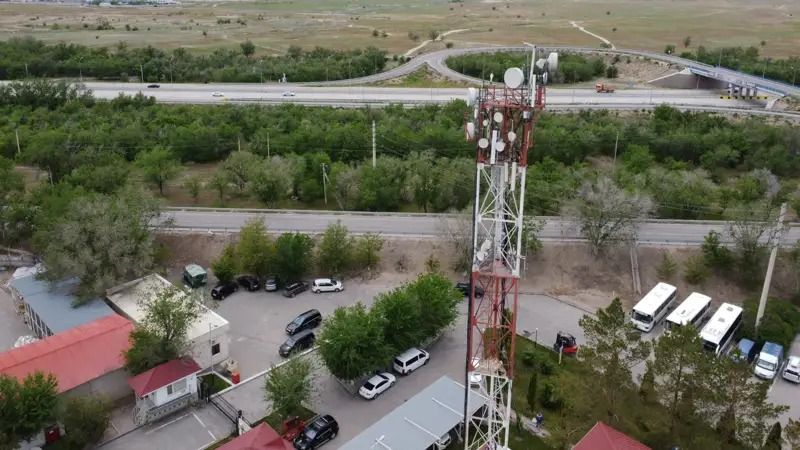 Чтобы снизить воздействие электромагнитного излучения, меньше смотрите в телефон – санэпидемиологи РК