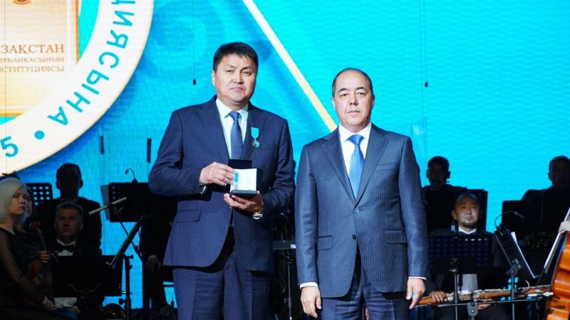 В Уральске отметили День Конституции: "Основной закон стал прочной опорой независимости"