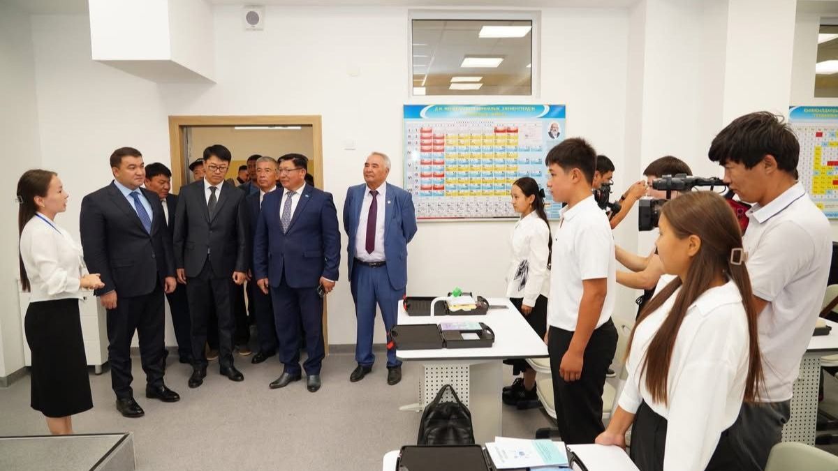 Открытие школы