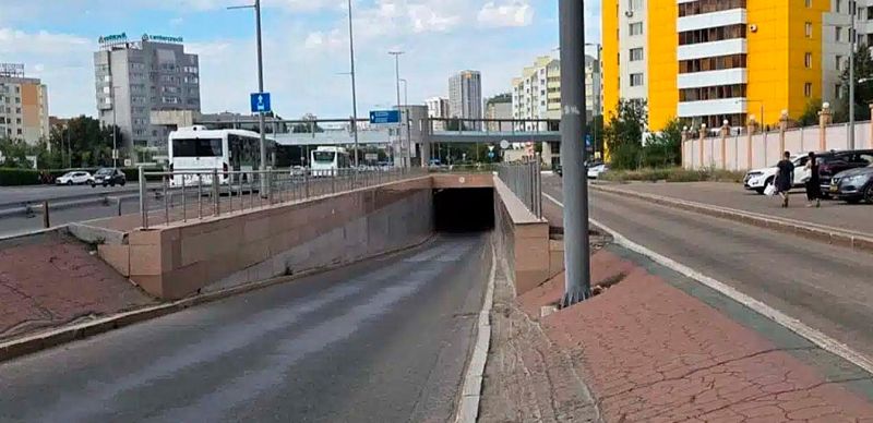Ограничение движения транспорта на улице Бараева в Астане продлено на месяц