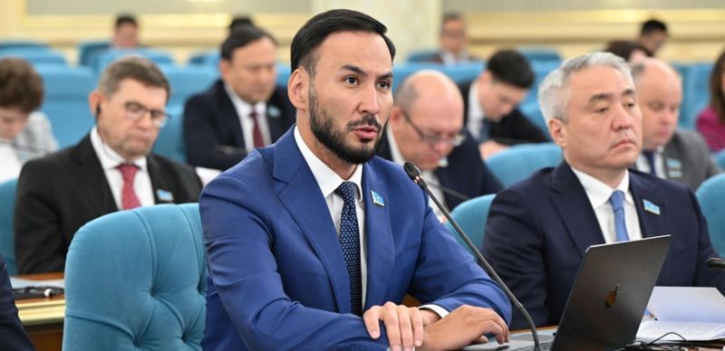 Депутат Ходжаназаров обвинил банки в дисбалансе кредитов: МСБ недополучает финансирование