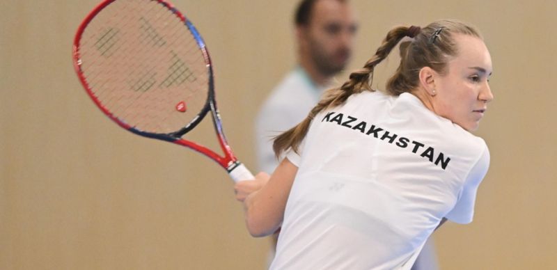 Елена Рыбакина выиграла 10-й юбилейный титул WTA в одиночном разряде