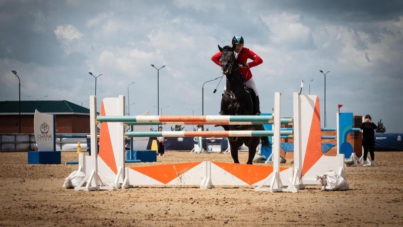 Акимат Астаны продал конно-спортивный комплекс за 200 тысяч тенге, но купил новый за 7 млрд – депутат