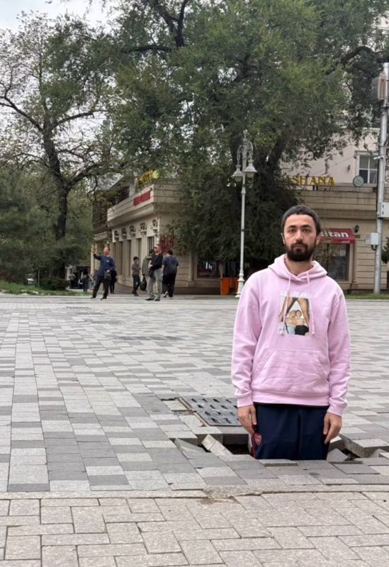 Яму на Арбате в Алматы залатали после публикации комика Идрака Мирзализаде