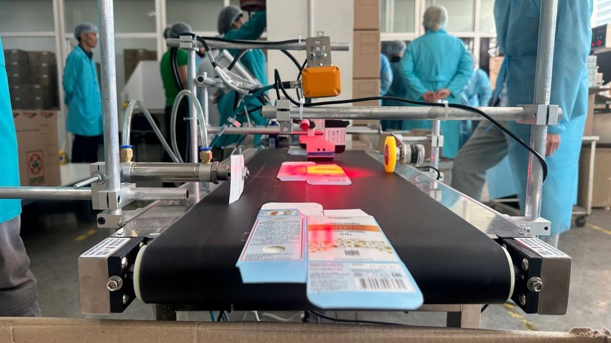 БАДы маркируют в Шымкенте