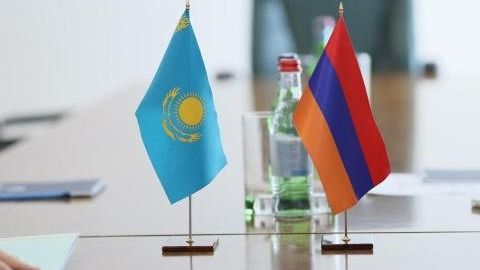 Жители Казахстана смогут ездить в Армению по удостоверению личности