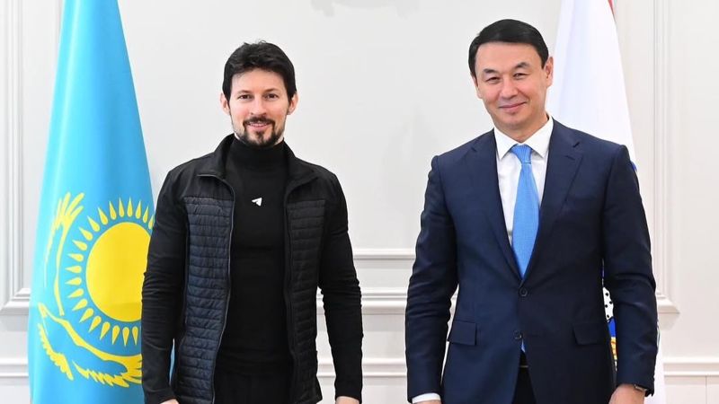 Павел Дуров и аким Алматы обсудили создание IT-интерната для молодёжи