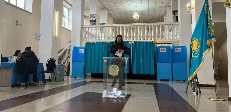 Выборы акима завершились в Семее. Предварительных результатов всё ещё нет