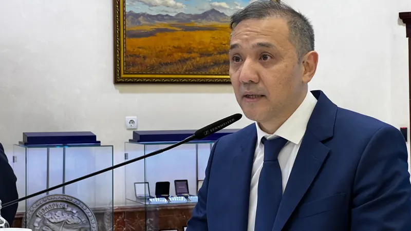 Олжас Кизатов