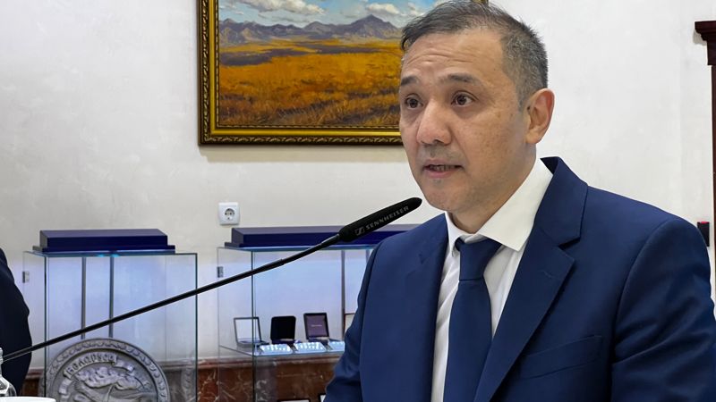 Олжас Кизатов