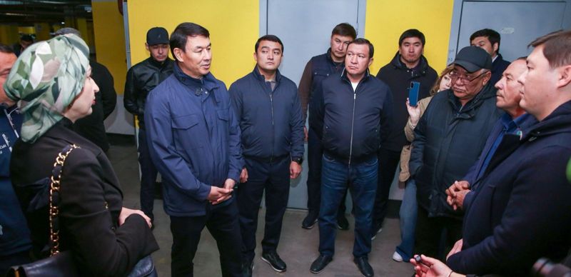 Аким Сатыбалды поручил проверить случаи самозахвата земель в мкр Коктем