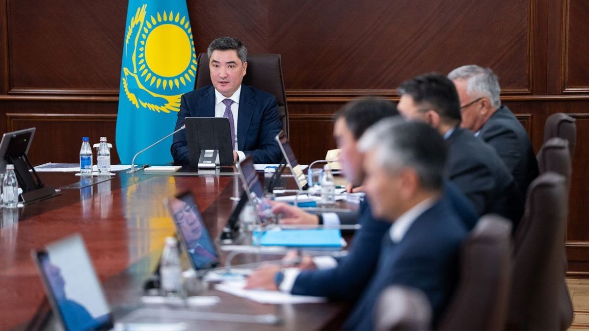 Олжас Бектенов