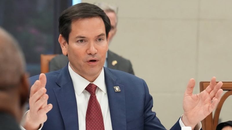 Госсекретарь США поздравил казахстанцев с Днём Республики