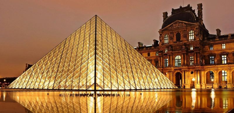 Лувр повысит цены для туристов из стран вне ЕС
