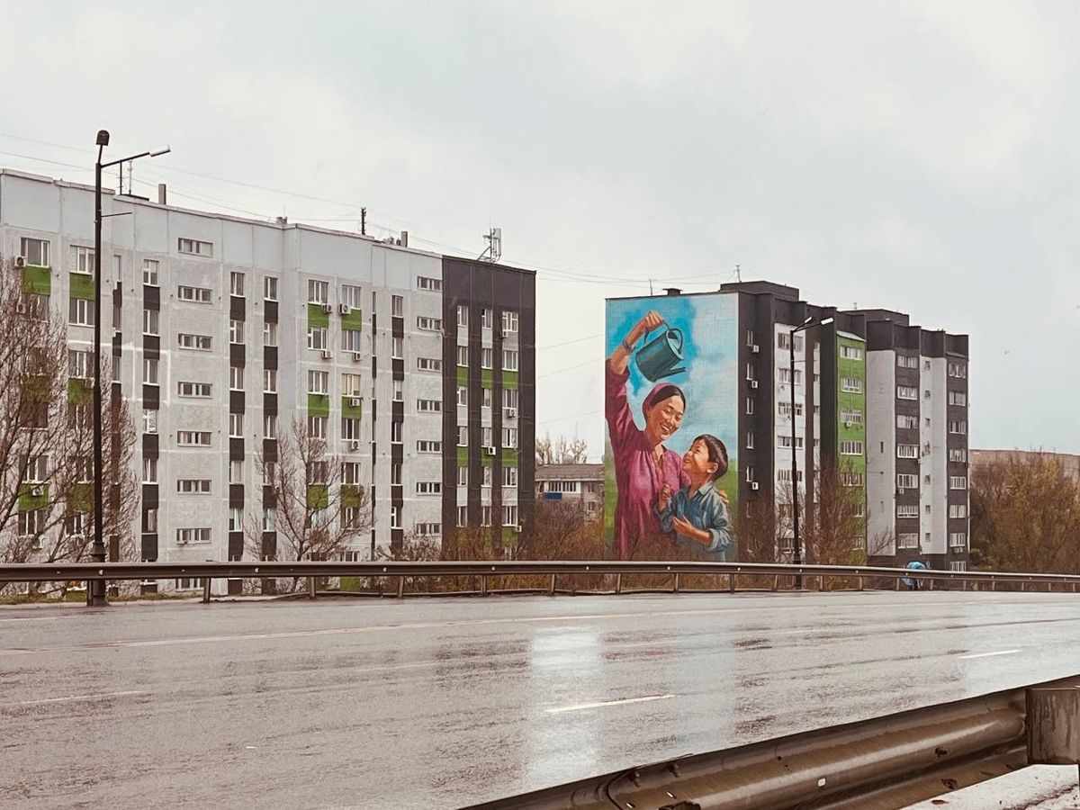 Дом с муралом