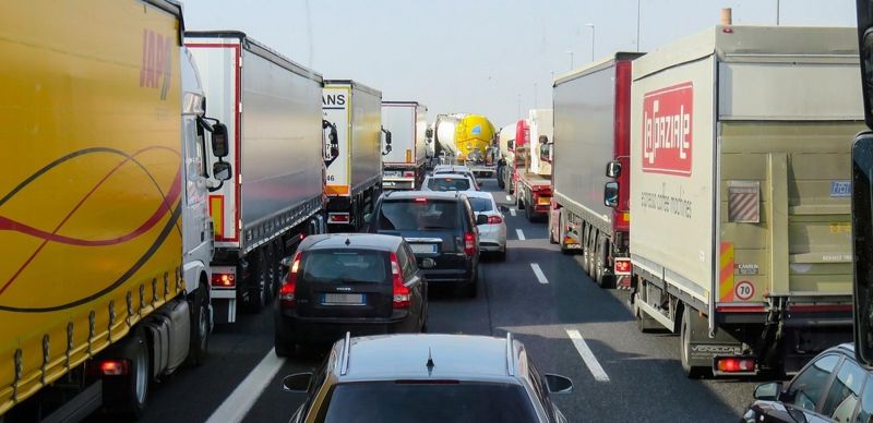 Минтранспорта предлагает упростить получение разрешений на международные перевозки