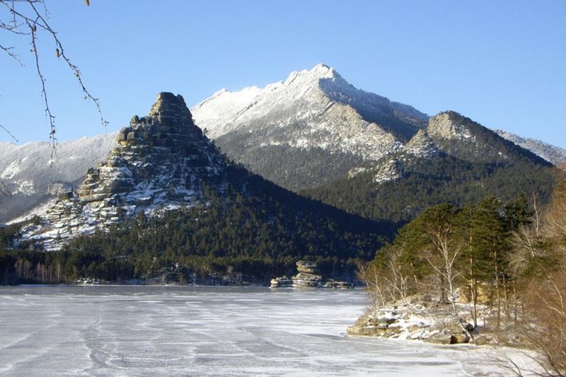 "Должна быть конкуренция": аким Ахметжанов рассказал, как можно снизить цены в Боровом