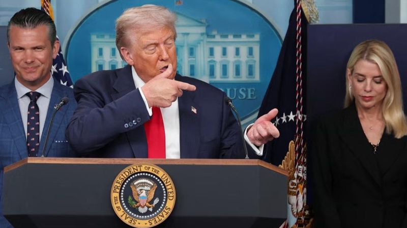 Трамп подписал закон, завершивший самый длительный шатдаун в истории США