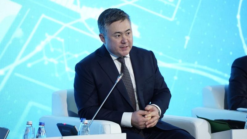 Квазигоссектор не должен финансировать объекты ради "перерезания ленточек, считает глава Нацбанка