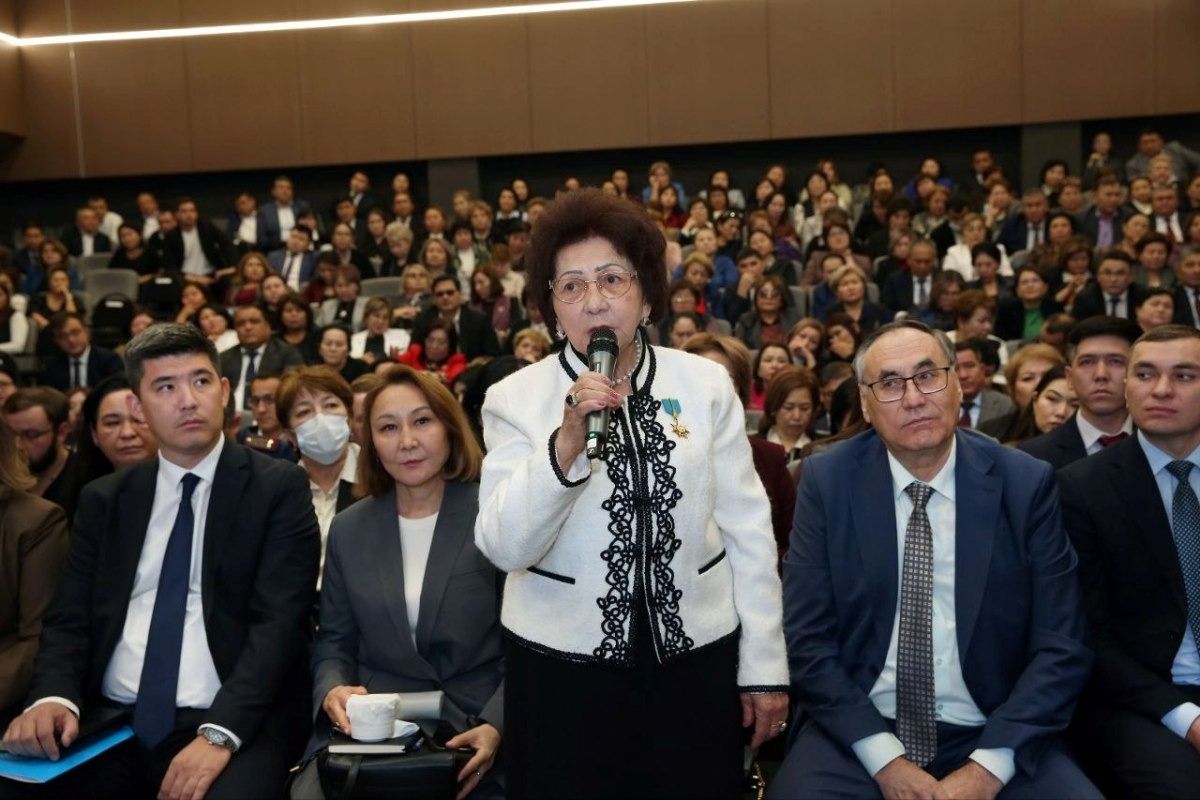 Совещание по вопросам системы образования в Алматы