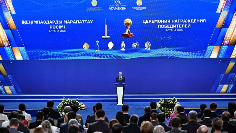 Поддержка МСБ по линии "Байтерека" достигла двух триллионов тенге – президент Токаев