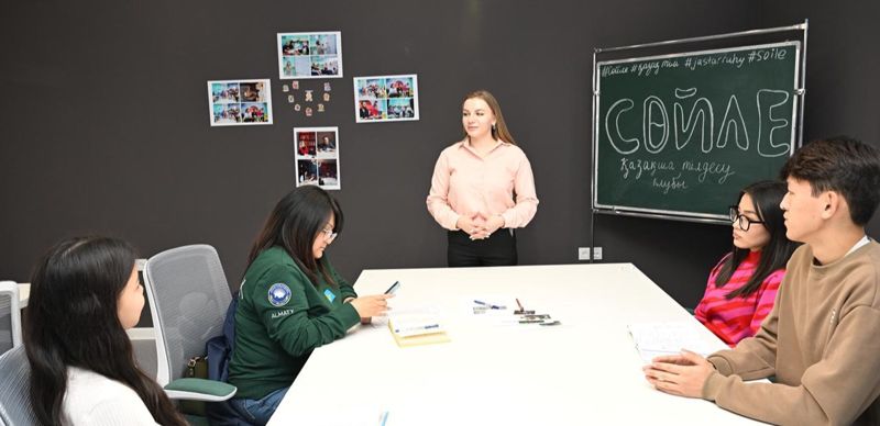 В Алматы закрыли дефицит 26 тысяч ученических мест в 2025 году