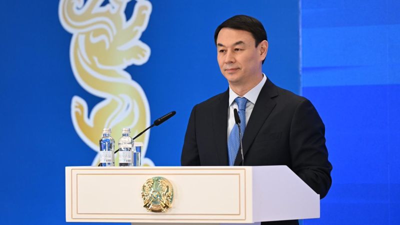 "Получают аванс и исчезают". Почему убирают предоплату подрядчикам, объяснил аким Сатыбалды