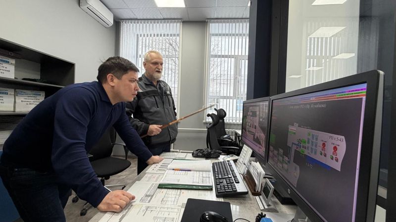 Вице-министр по чрезвычайным ситуациям посетил шахту имени Костенко, где погибли 46 горняков