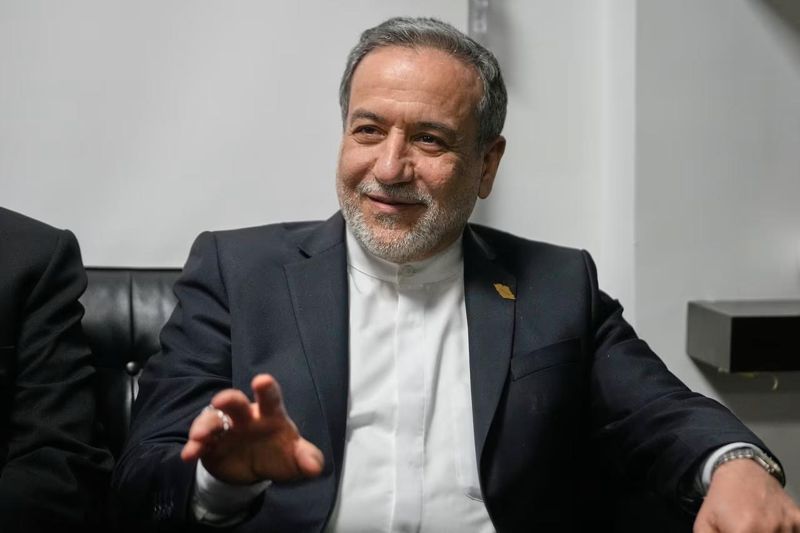 Иран назвал условия для переговоров с США, не исключив военный сценарий