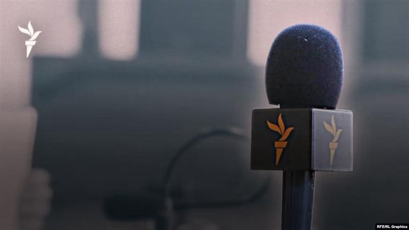 Суд не стал менять решение об отказе в аккредитации журналистам Азаттыка