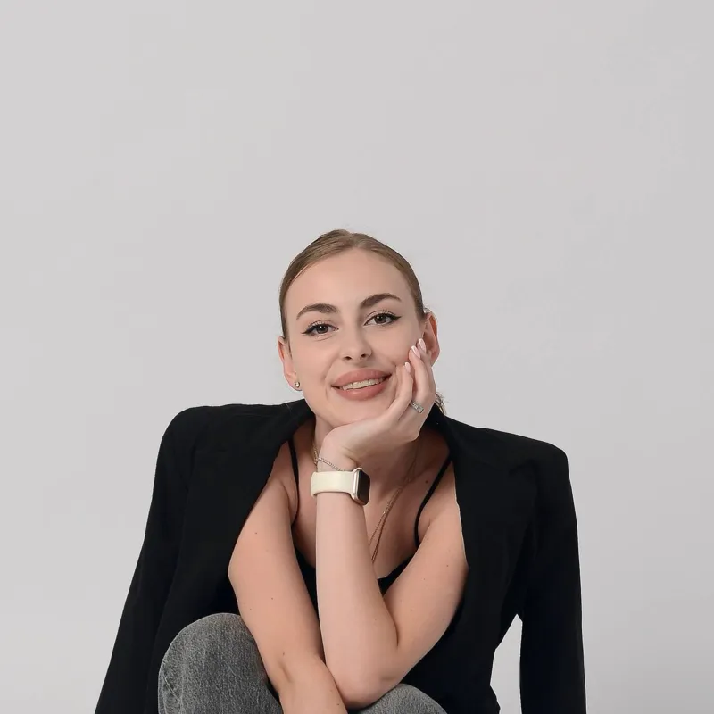 Алина Зиборова