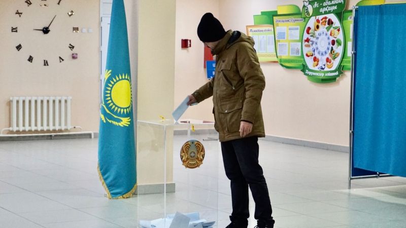 Как пройдёт референдум по новой Конституции 15 марта: объясняем по закону