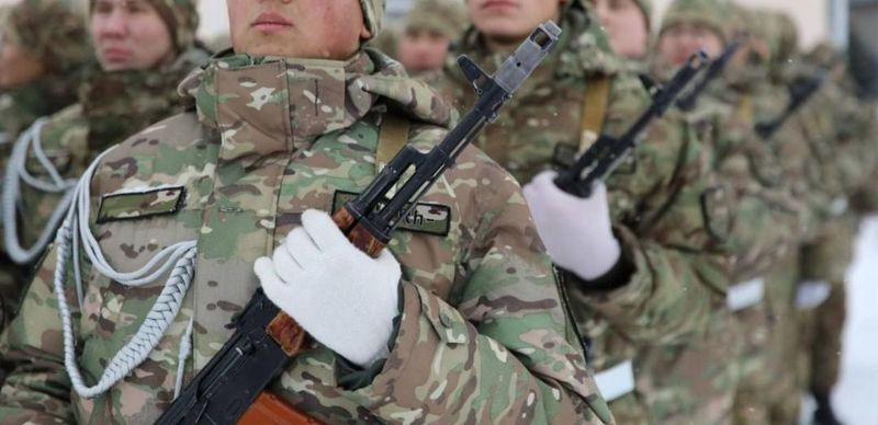 Минобороны предупредило о незаконных услугах по "освобождению от армии"