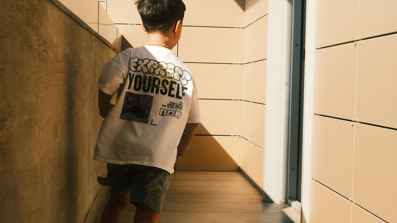 Казахстанским школьникам могут запретить смартфоны на переменах