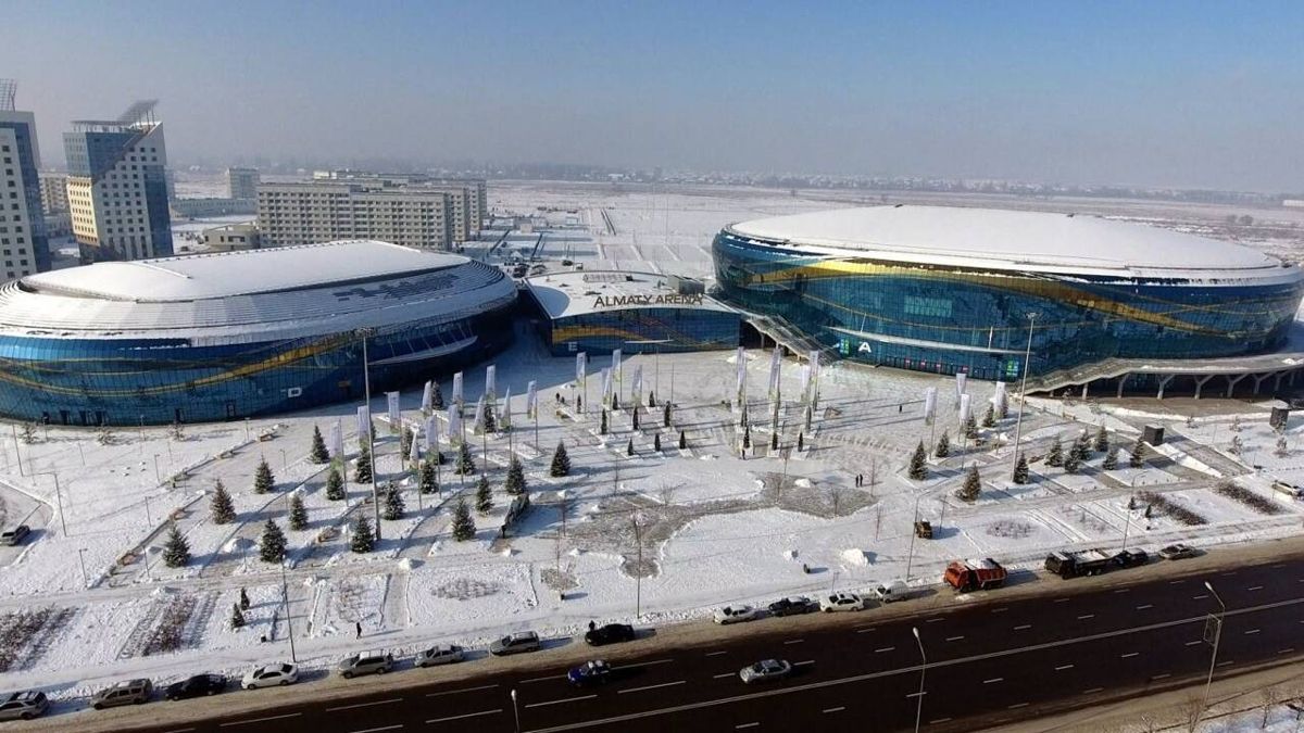 Стадион Almaty Arena