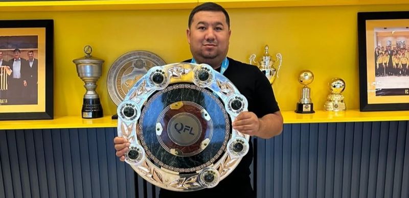 Врача ФК "Кайрат" сняли с рейса после шутки о бомбе