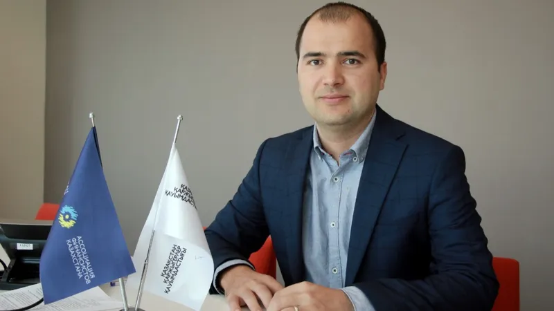 Рамазан Досов