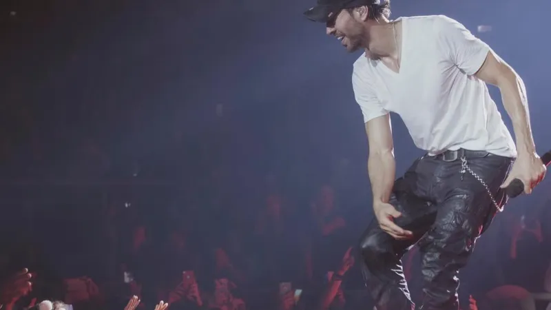 Энрике Иглесиас