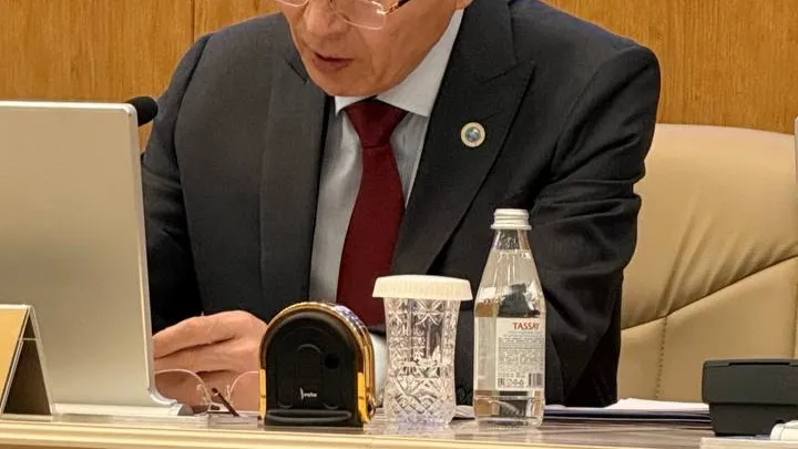 Хрустальный стакан Нурлана Абдирова