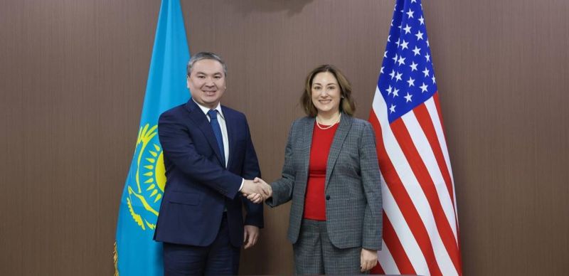 Казахстан и США обсудили проекты почти на 1 млрд долларов