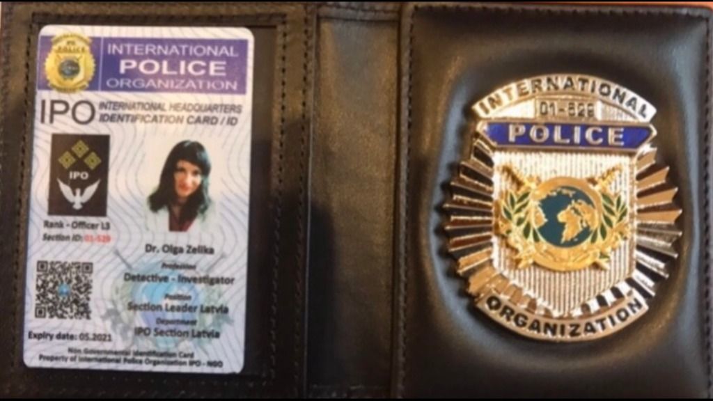 Детективное удостоверение владелицы Rīgas Detektīvu Aģentūra