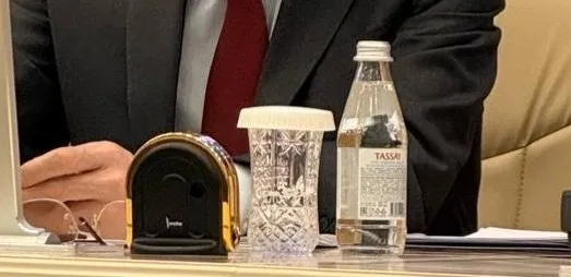 Хрустальный стакан Нурлана Абдирова